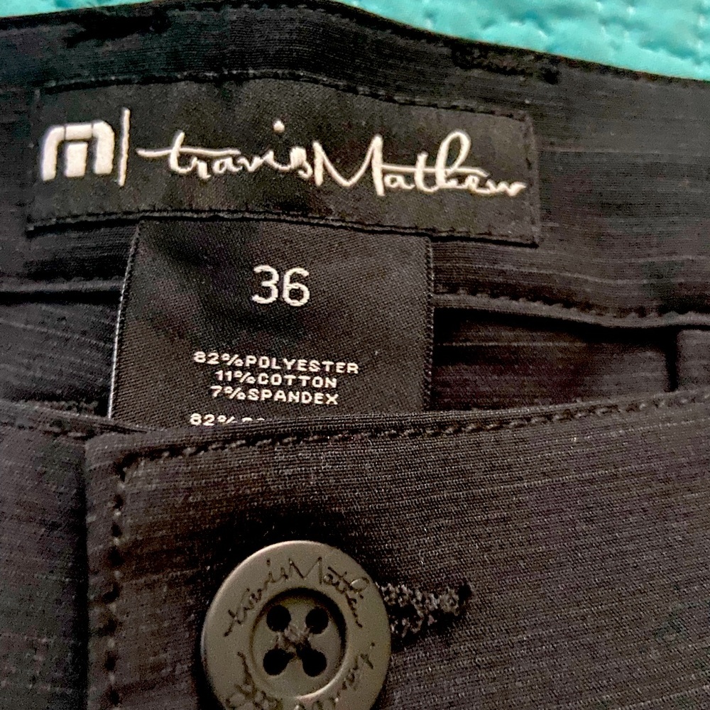NWT black Golf shorts size 36